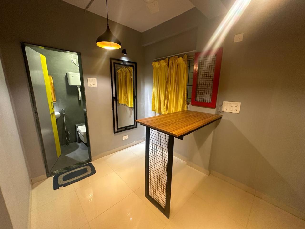 Travotale Hostel And Cowork Koregaonpark 푸네 외부 사진