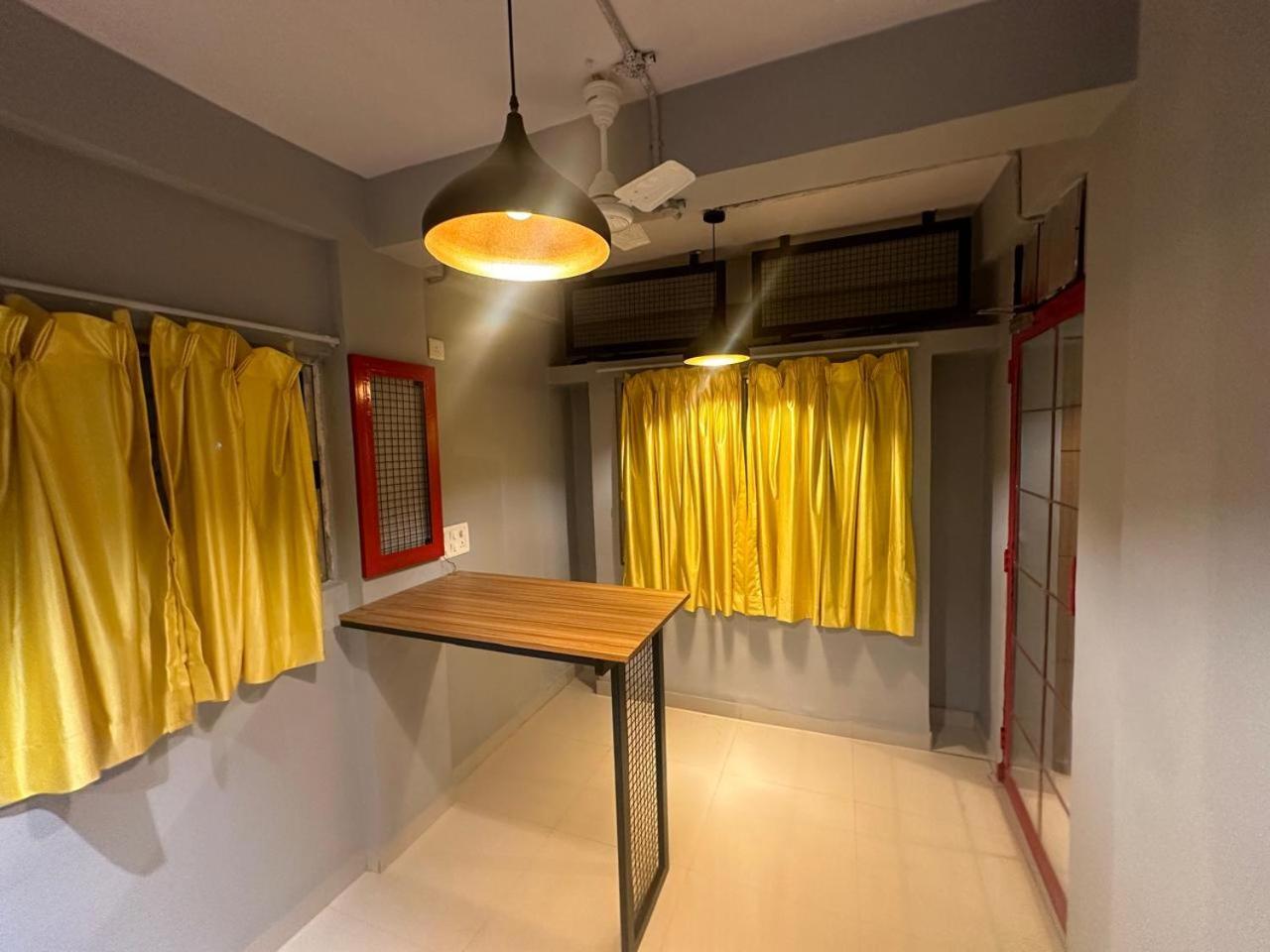 Travotale Hostel And Cowork Koregaonpark 푸네 외부 사진