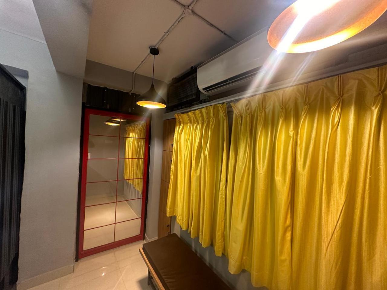 Travotale Hostel And Cowork Koregaonpark 푸네 외부 사진