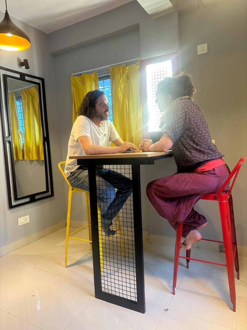 Travotale Hostel And Cowork Koregaonpark 푸네 외부 사진